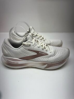 Brooks Adrenaline GTS 24 Coconut White sz 11